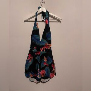 Black‎ floral Halter tropical romper Blithe los Angeles size small